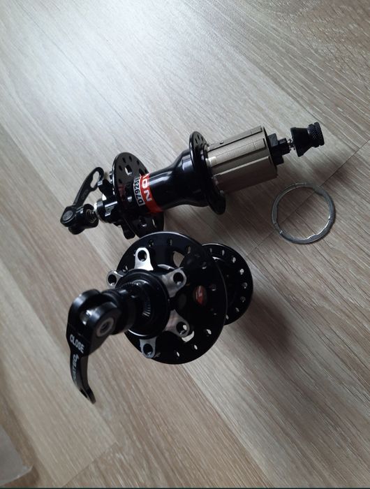 Nowe piasty Novatec 792sb 791sb różne standardy