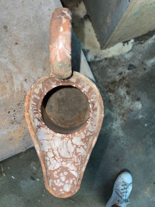 Jarro antigo de esmalte