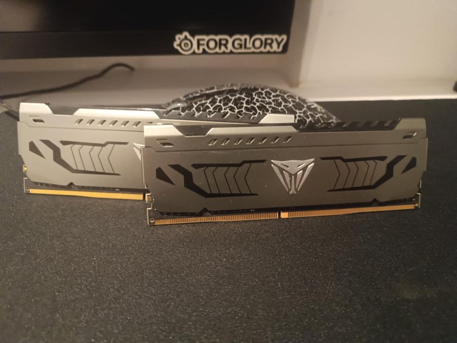 Sprzedam 16 GB ramu ddr4 cl 17 3600 mt