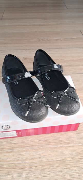 Czarne, brokatowe balerinki r.30 cupcake couture