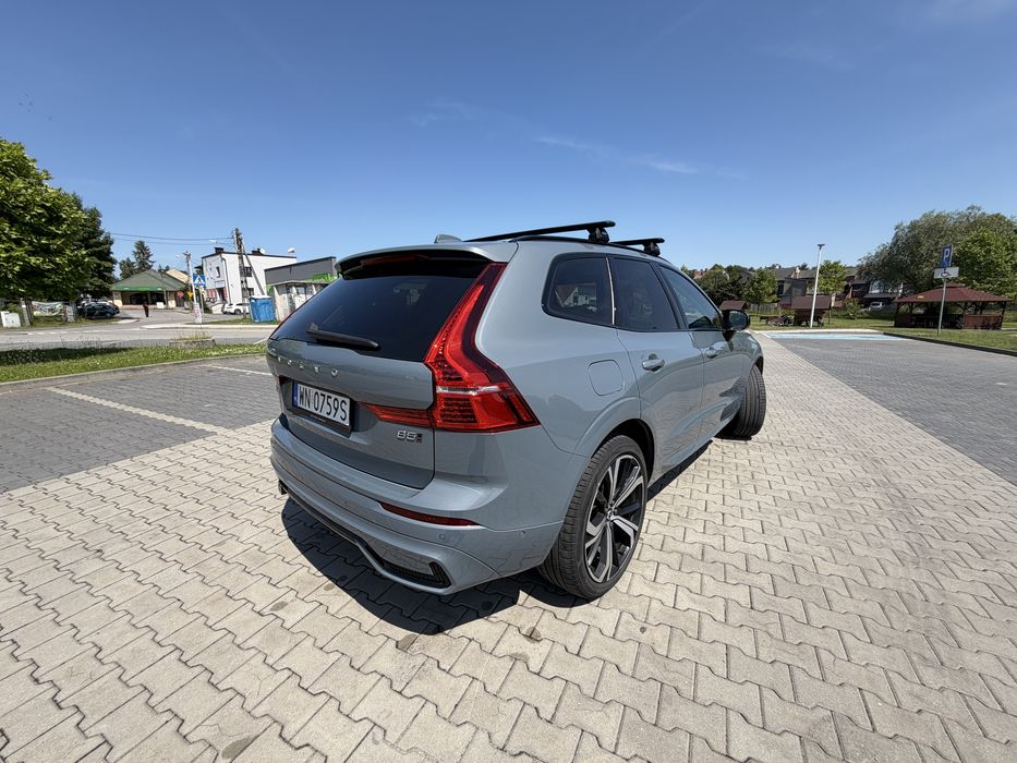 Volvo XC 60 B5AWD Ultimate Dark automat