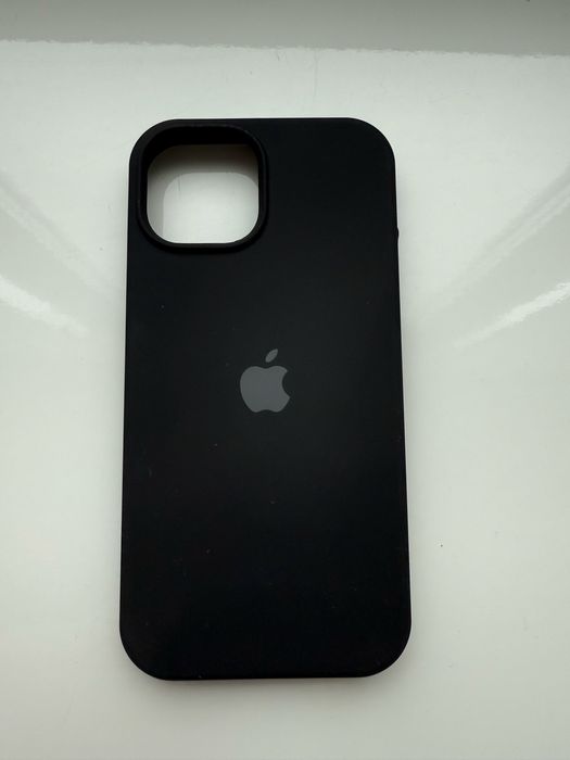 Чохол на IPhone 15