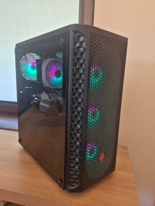 KOMPUTER GAMINGOWY GTX 1650 / 16GB / 2 TB bardzo dobry stan