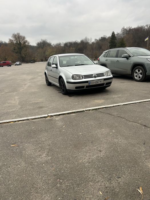 VW Golf 4 1.4, хороший стан, економний