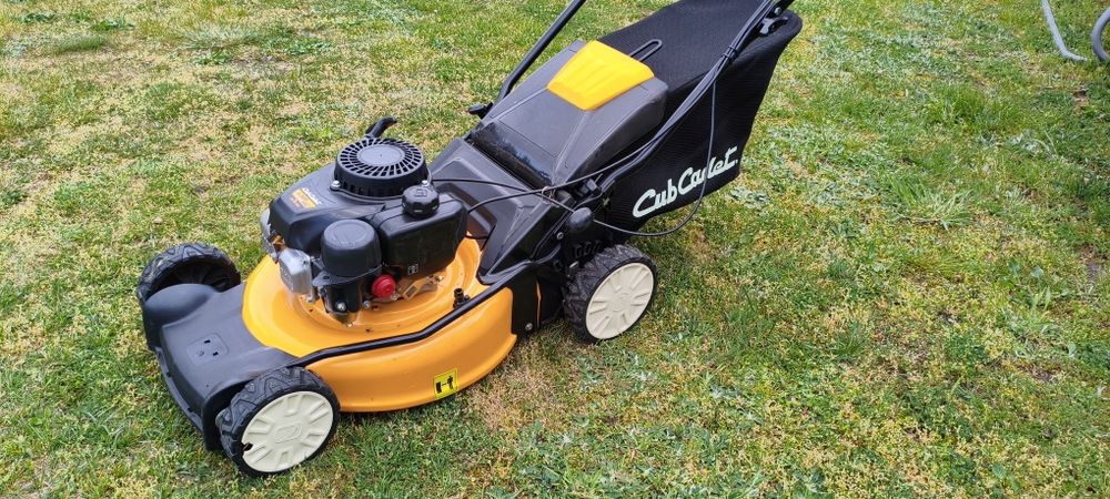 Kosiarka spalinowa CubCadet, 2,2 KM