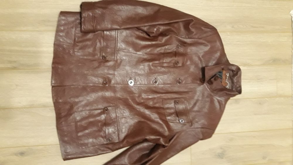 Продам кожаный женский пиджак