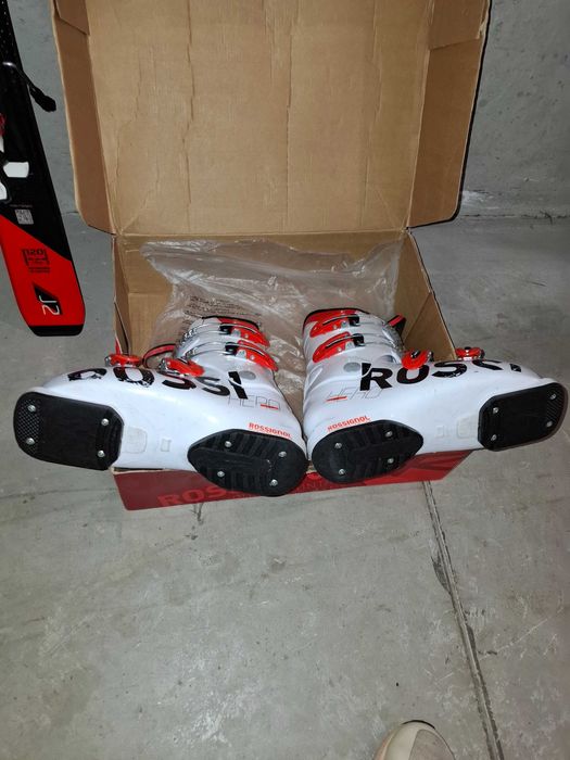 Buty narciarskie Rossignol Hero J4 24,5 285 mm w stanie bdb
