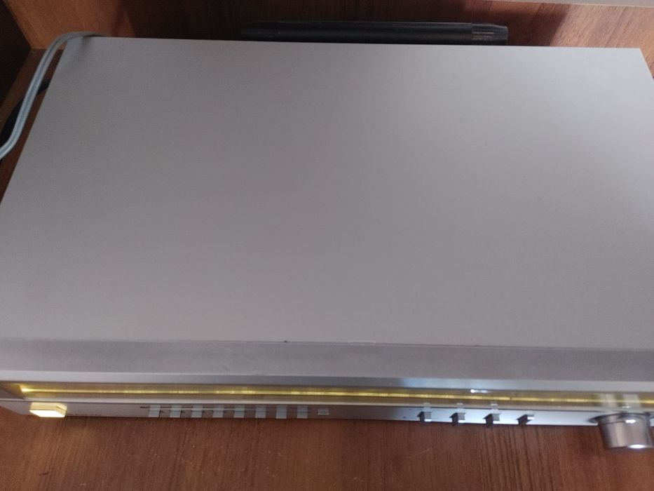 Аналоговий стерео тюнер     SANYO JT 2003 LP