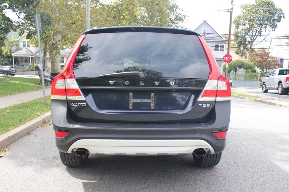 Volvo XC70 T5 Premier      2016