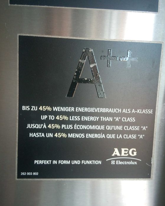 Combinado AEG Electrolux classe A++ em INOX