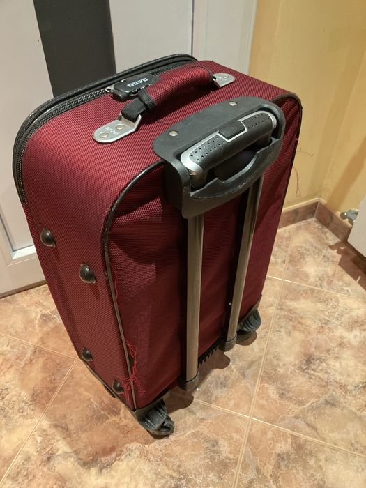 Mala de viagem de porão em bom estado