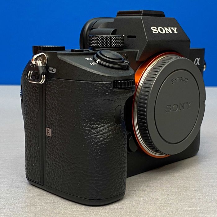 Sony Alpha A7 III (Corpo) - 24.2MP | 3 ANOS DE GARANTIA