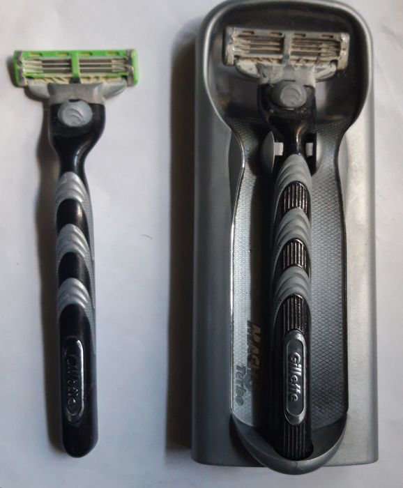 Продам недорого станок для бритья Gillette. Оригинал.