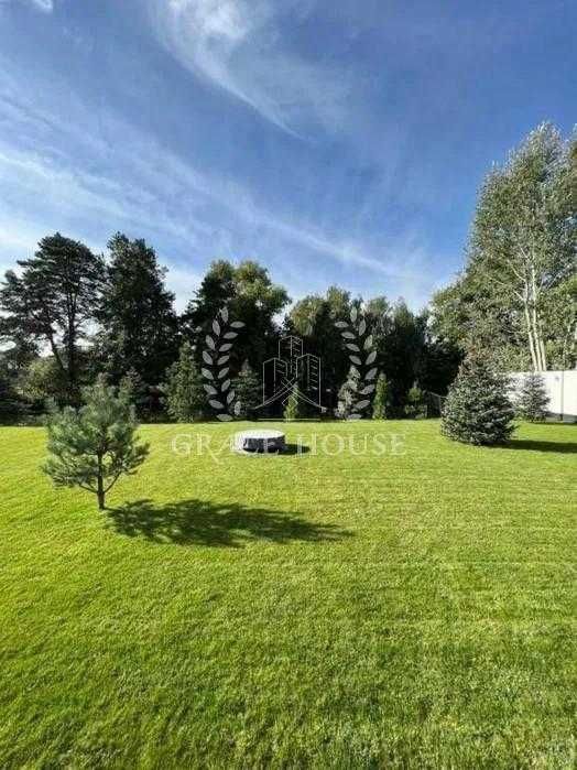 Продажа дома 320 м² 14 соток с бассейном в KГ  Козин Конча-Заспа