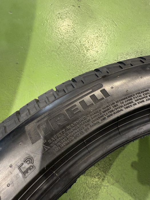 285/40/23 Pirelli
