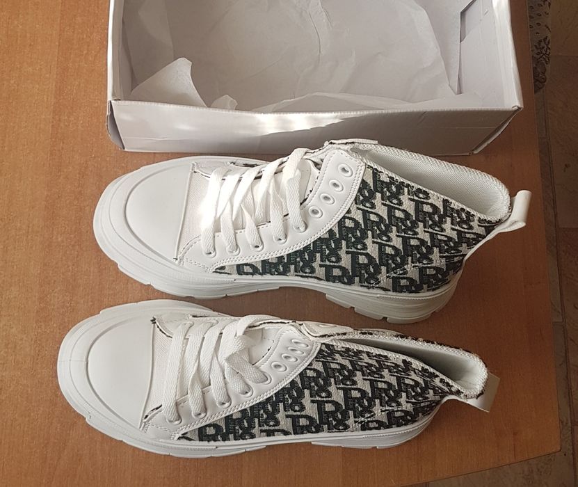Super buty rozm 38 wkl 24 24.5 snikersy