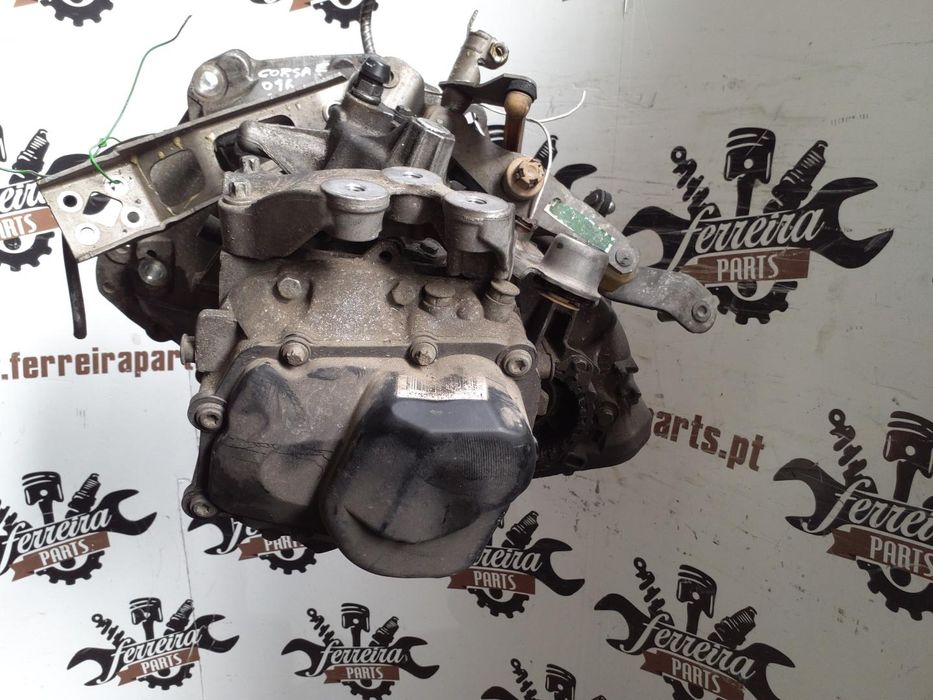 CAIXA DE VELOCIDADES OPEL CORSA E REF: BB8F355 2014 - 2019