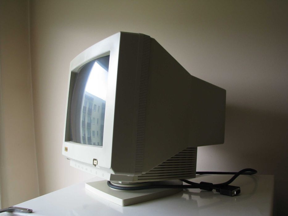 Monitor do komputera CRT Microspot, 14 cali, 1995r. Retro Gaming PC DOS SVGA