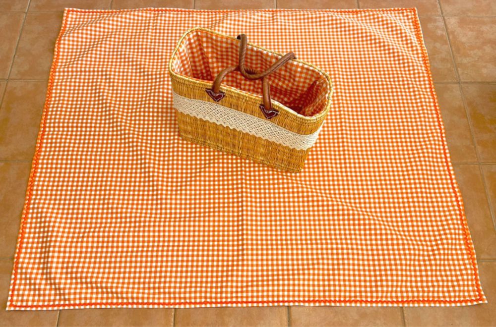 Conjunto Cesta e toalha de Picnic