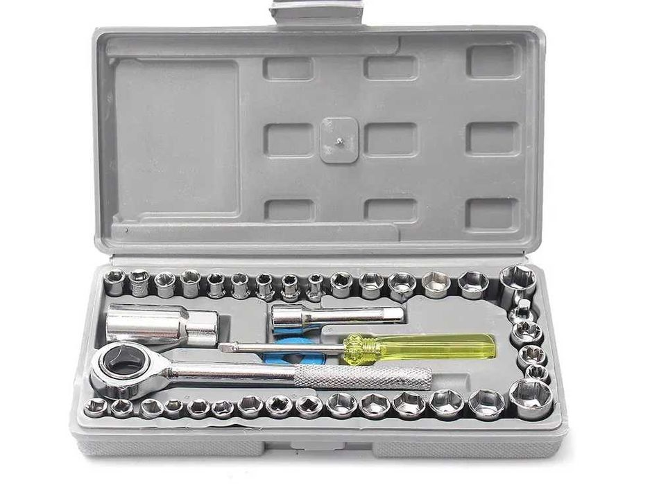 Наборы ручных авто инструментов Набори ручних інструментів 40---216шт