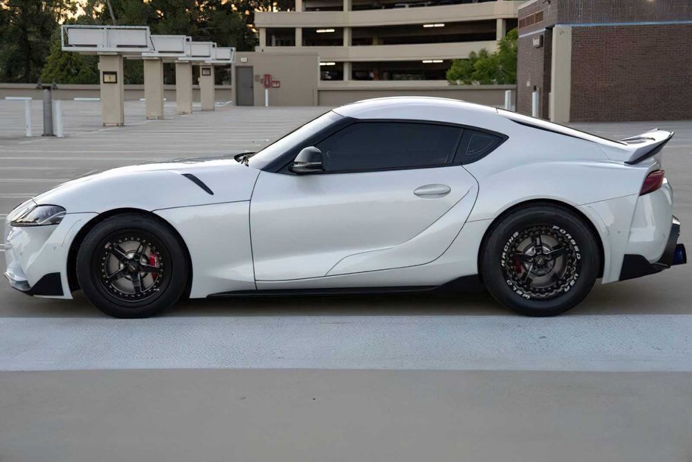 Toyota GR Supra      2022