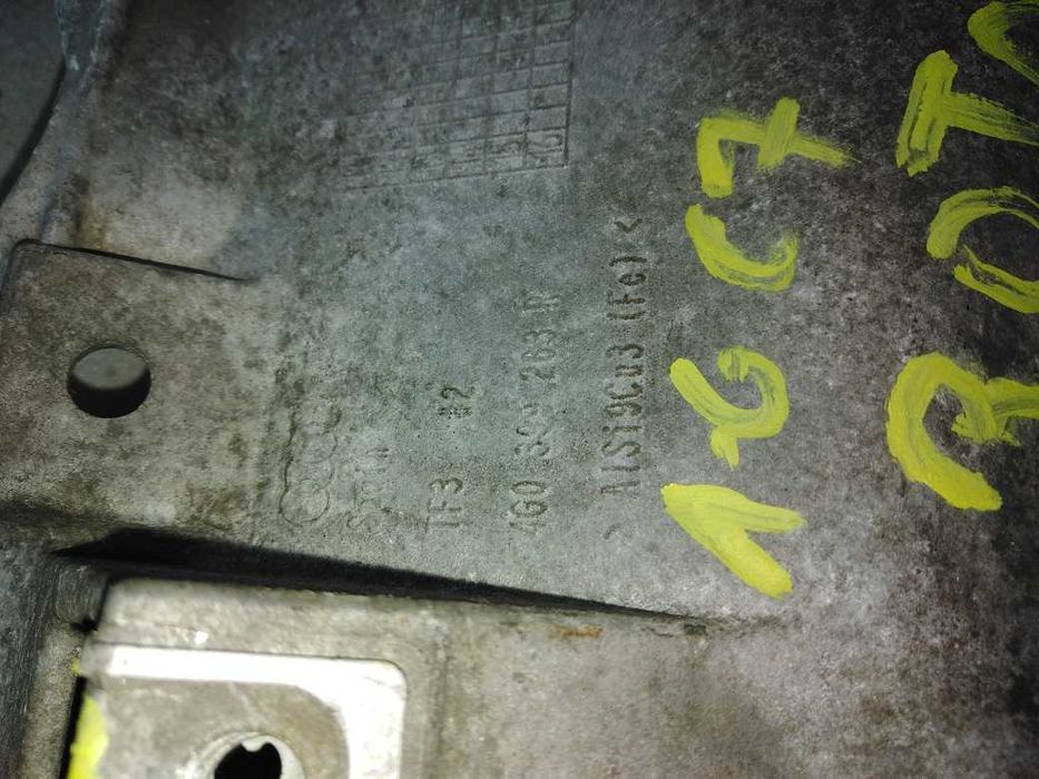 Audi A6 C7 3.0 TDI Łapa Wspornik Podpora Skrzyni Biegów