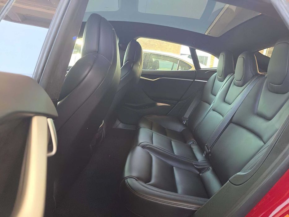 Tesla Model S 100D      2019