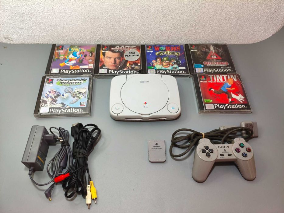 Playstation 1 - PSone + Jogos