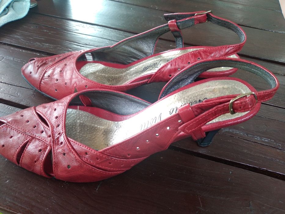 Półbuty  "Alberto Violli" rozmiar 38