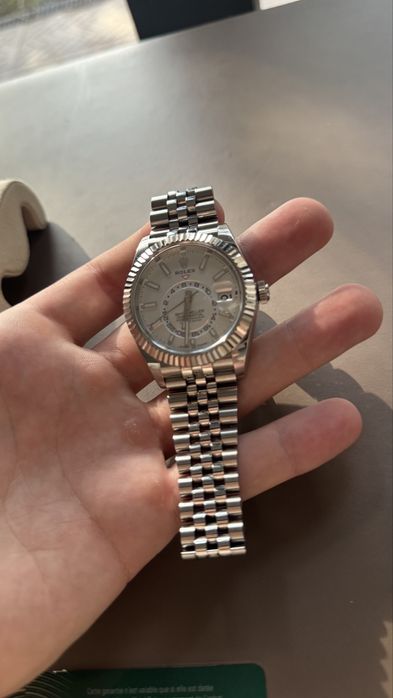 Rolex Sky-Dweller метал