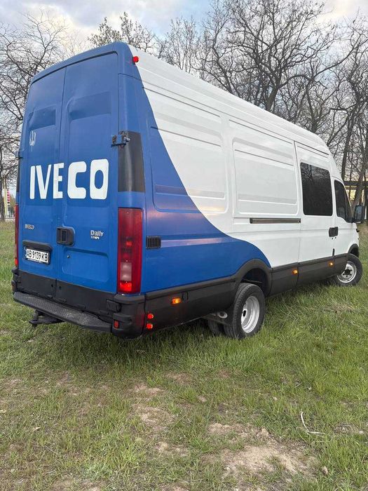 Бус Івеко дейлі Б категорія