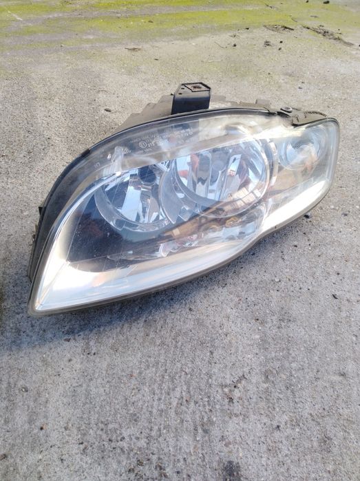 Lampy a4 b7 komplet EU