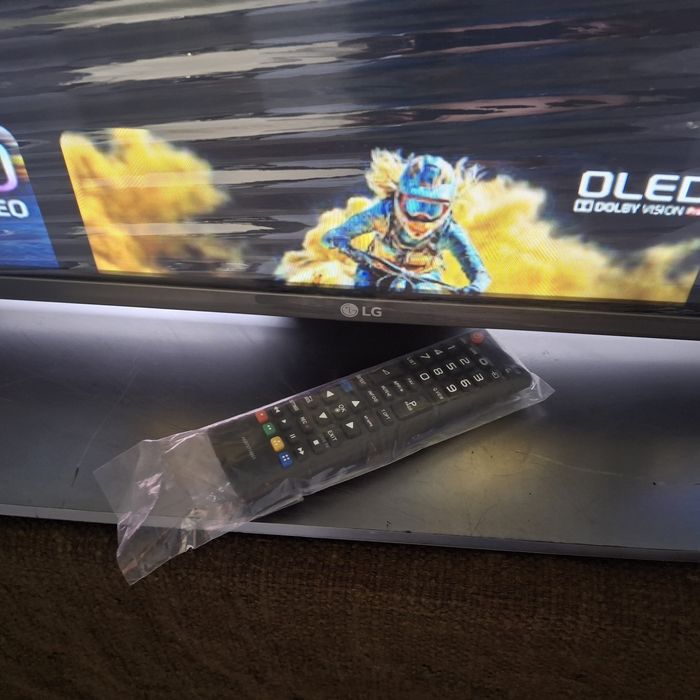 LG 50" 4K ULTRA Smart TV WiFi T2 S2  Телевізори,  має все можливе.