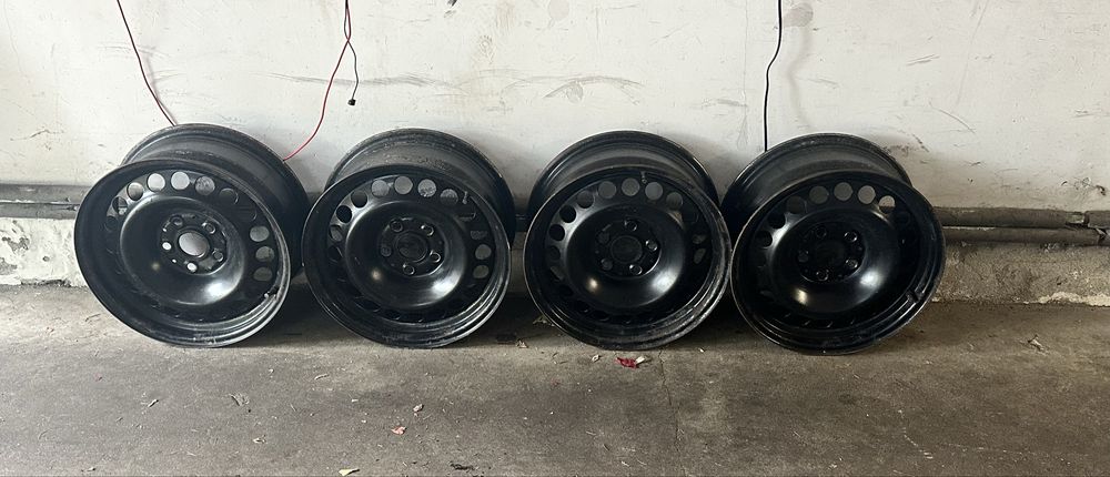 Felgi stalowe 16” mercedes  C  E  VW