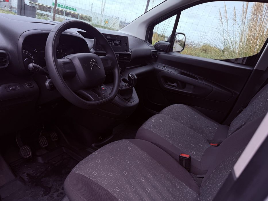 Citroen Berlingo - 2019 - 1.6 HDi - 3 Lugares - Peugeot Partner