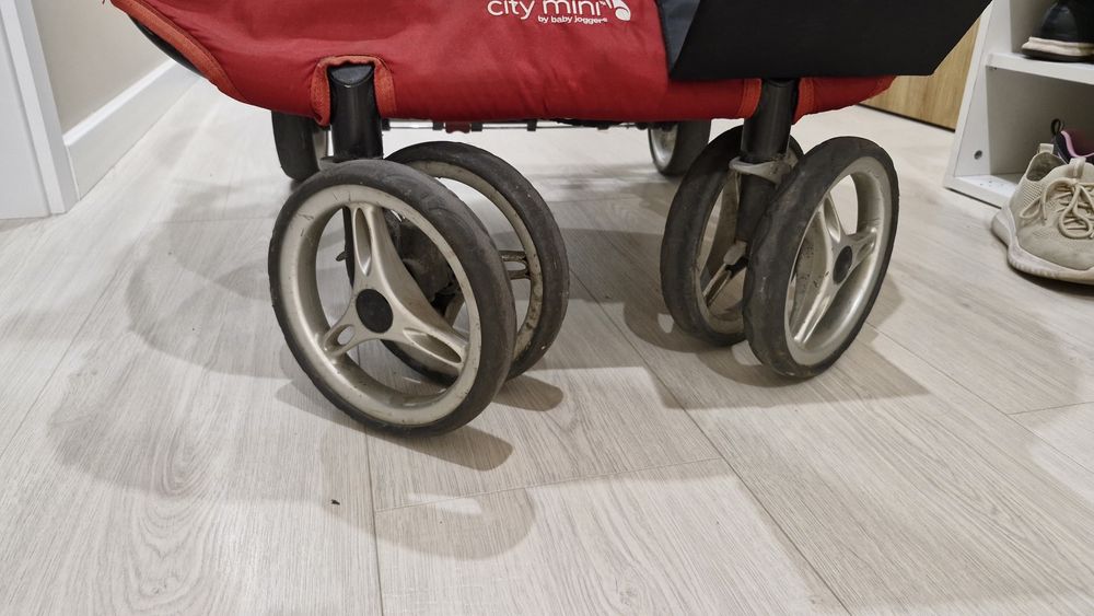 Wózek bliźniaczy baby jogger city mini 2 osobowy