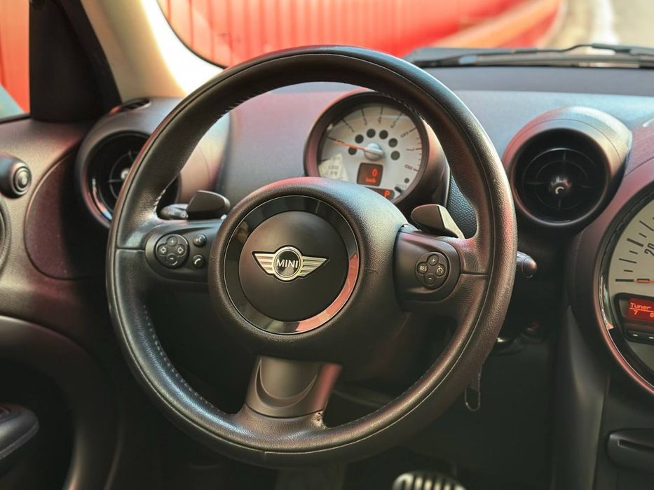 Mini Countryman 2012 рік 1.6 бензин автомат передній привід, 162т. км.