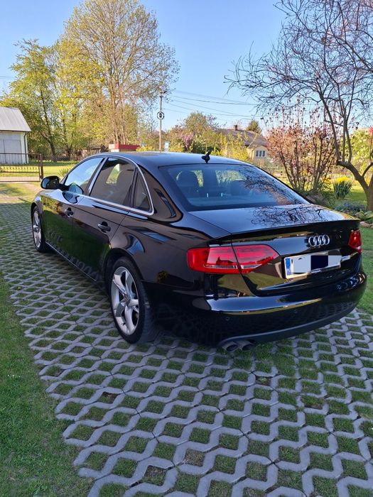 AUDI A4 B8 2.0 TDI