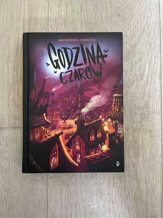 Książka „Godzina czarów” autorstwa Małgorzaty Starosty, nowa