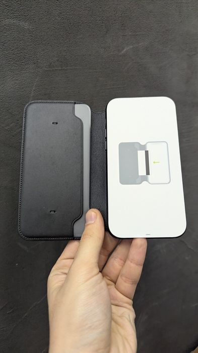 Оригінал Чохол Книжка iPhone 11 Pro Folio Black новий Шкіра