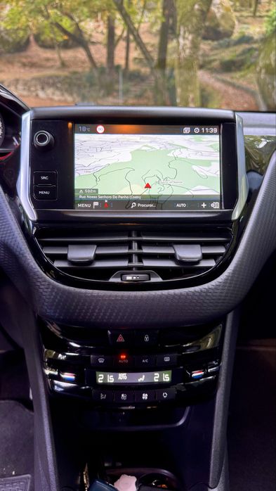 Peugeot 208 PureTech Allure 110cv