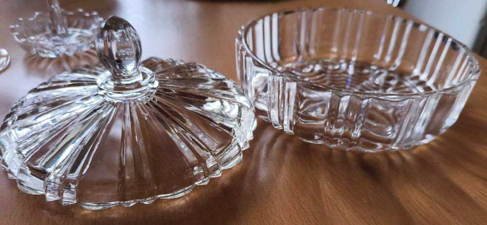 2 bomboneiras antigas