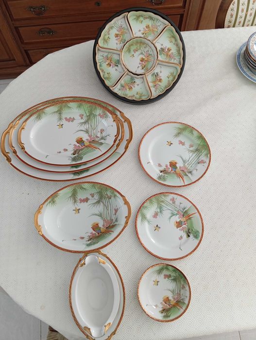 Japanese Soko China Hand Painted Dinner Set and Tea/Coffee service Set, 124pc 1960s