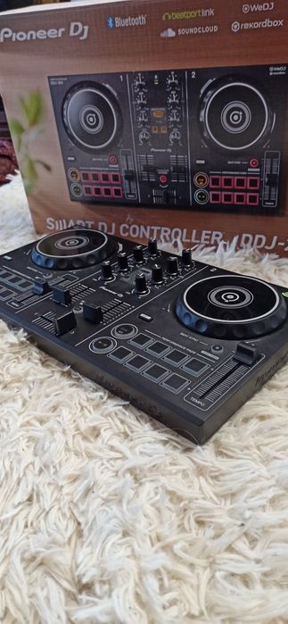 Діджей контролер Dj controller Pioneer DDJ 200