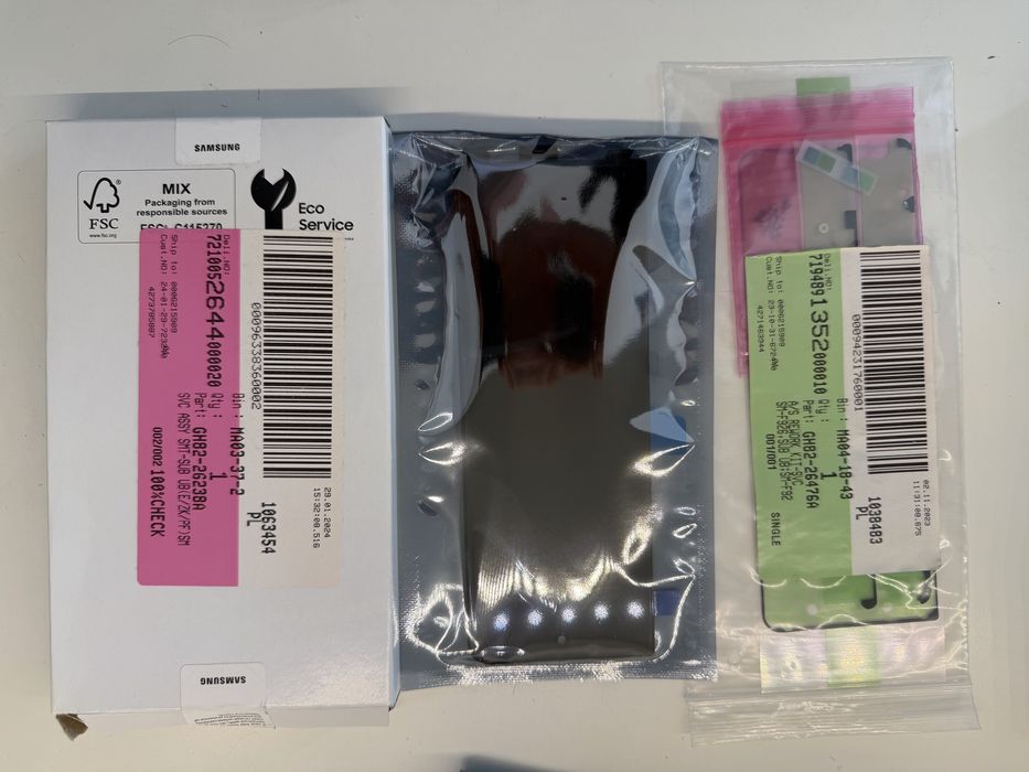 Nowy Oryginalny LCD SAMSUNG FOLD 3