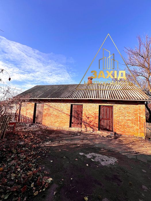 Будинок з ділянкою 51,6 сотих у с. Сирники 10 км до м.Луцьк