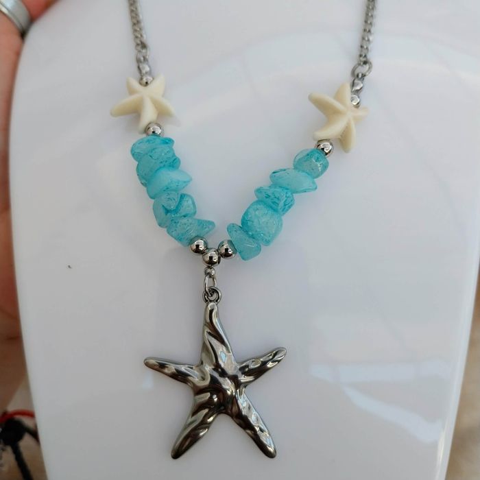 Colar com corrente prateada e Estrela do Mar