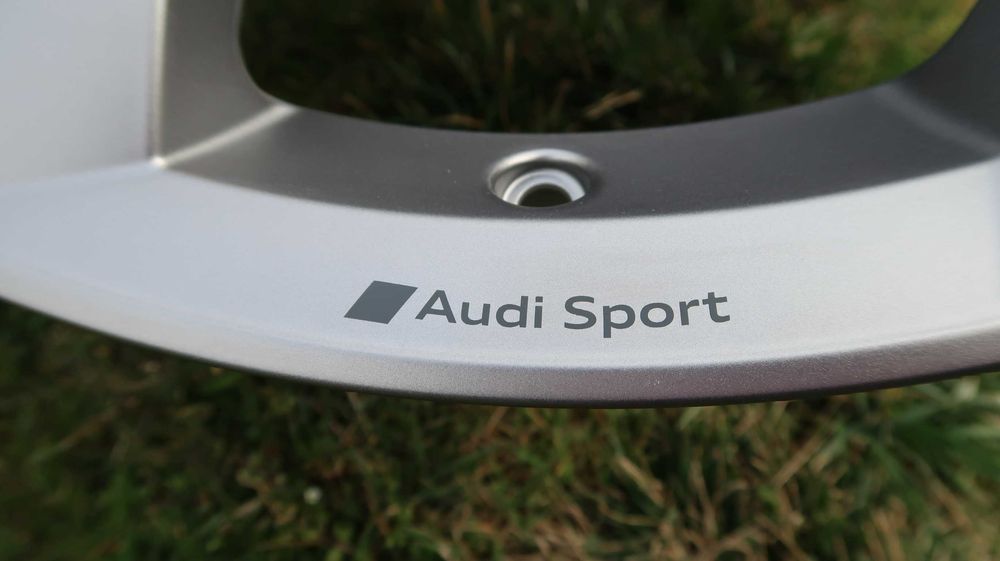 Oryginalne Felgi aluminiowe Audi SQ7 Q7 Q8 SQ8 22'' 4M0