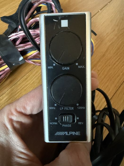 Subwoofer Alpine SWE-815