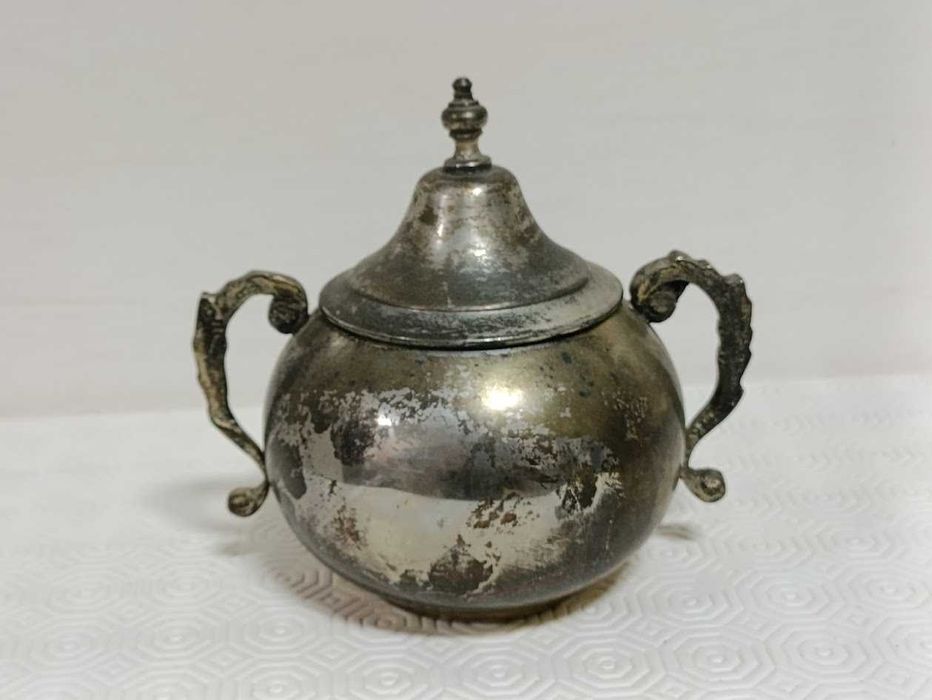 Conjunto de chá antigo 3 peças + tabuleiro casquinha de prata